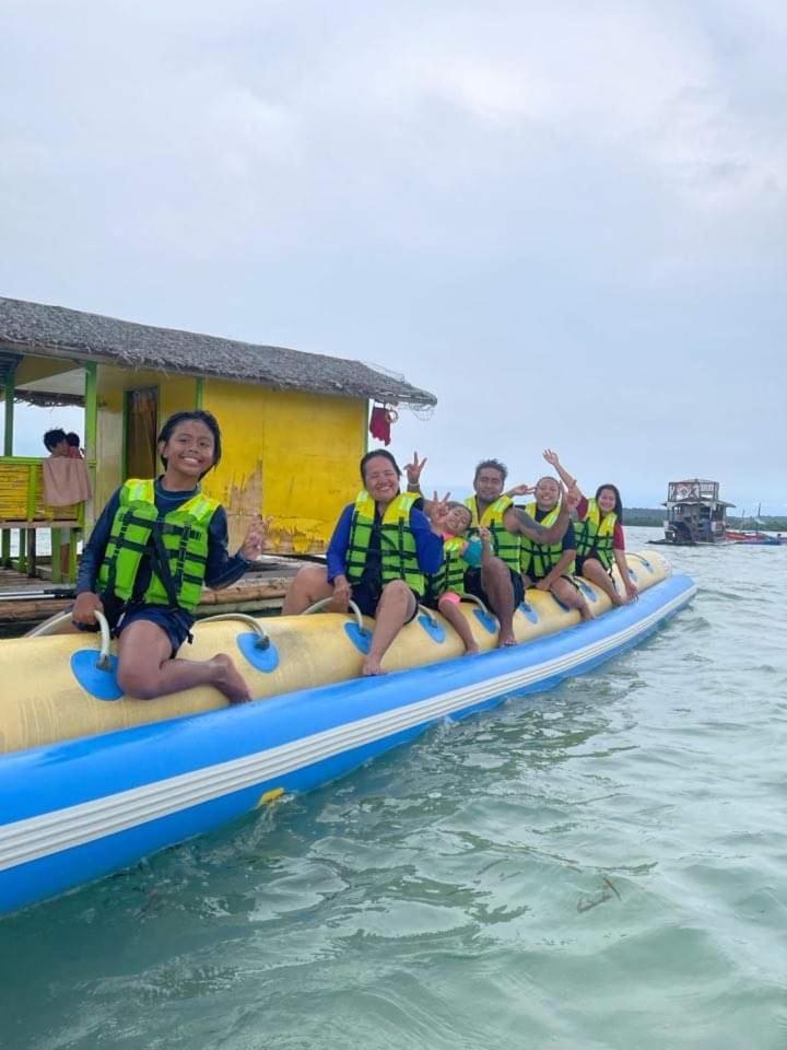 Richville Little Boracay Guest House Calatagan ภายนอก รูปภาพ