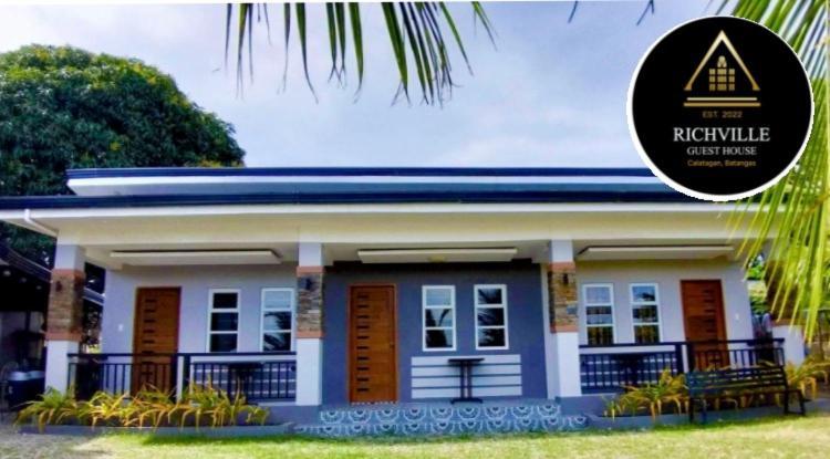 Richville Little Boracay Guest House Calatagan ภายนอก รูปภาพ