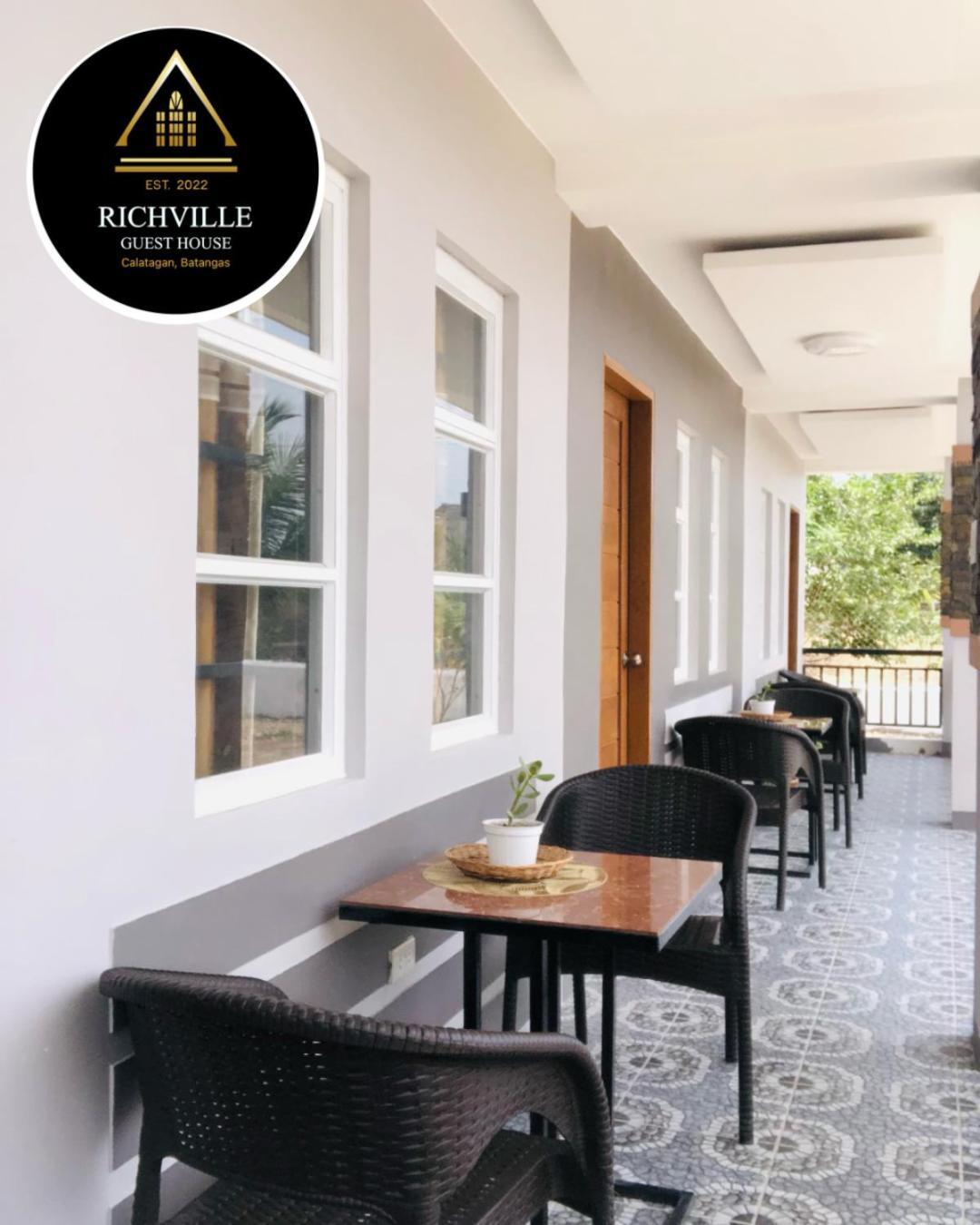 Richville Little Boracay Guest House Calatagan ภายนอก รูปภาพ