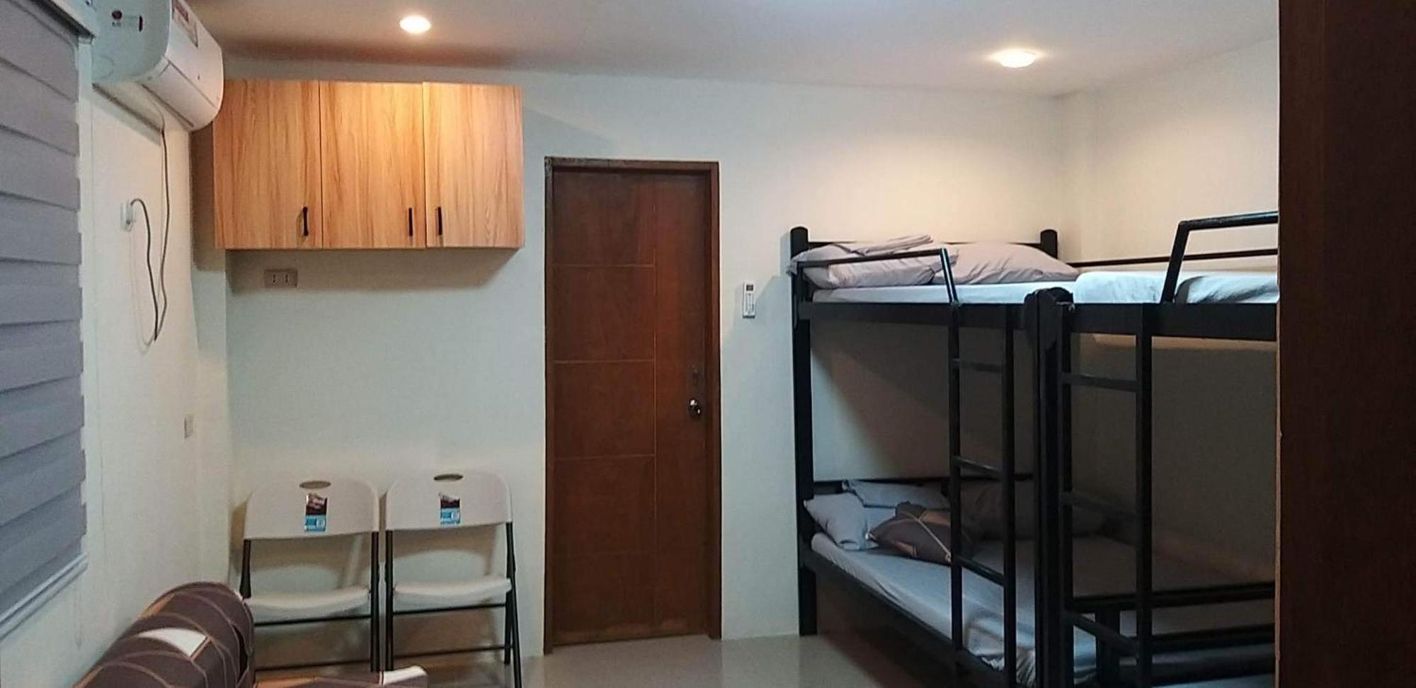 Richville Little Boracay Guest House Calatagan ภายนอก รูปภาพ