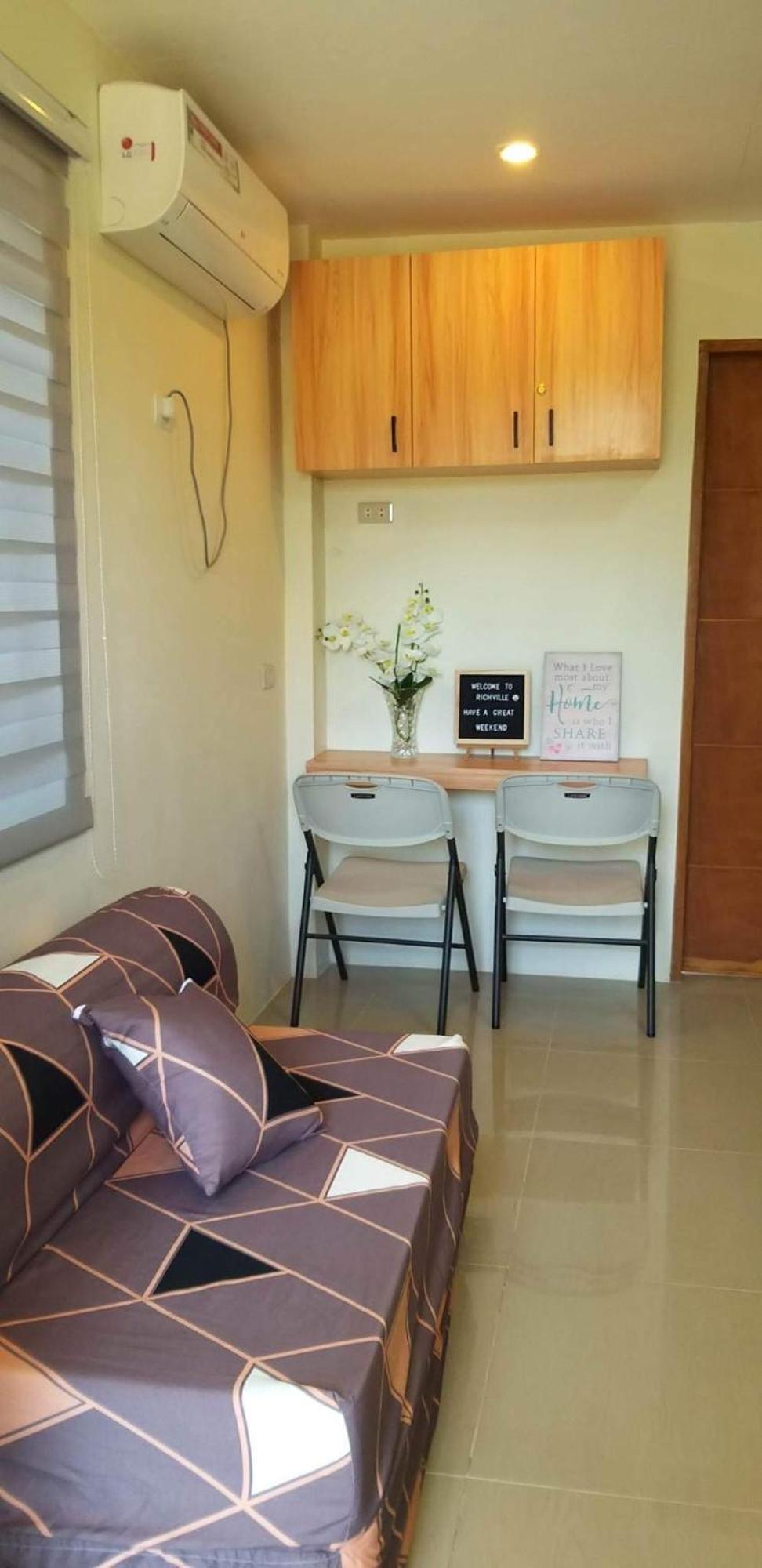 Richville Little Boracay Guest House Calatagan ภายนอก รูปภาพ